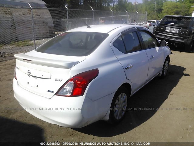 3N1CN7AP8DL895302 - 2013 NISSAN VERSA S/S PLUS/SV/SL WHITE photo 4