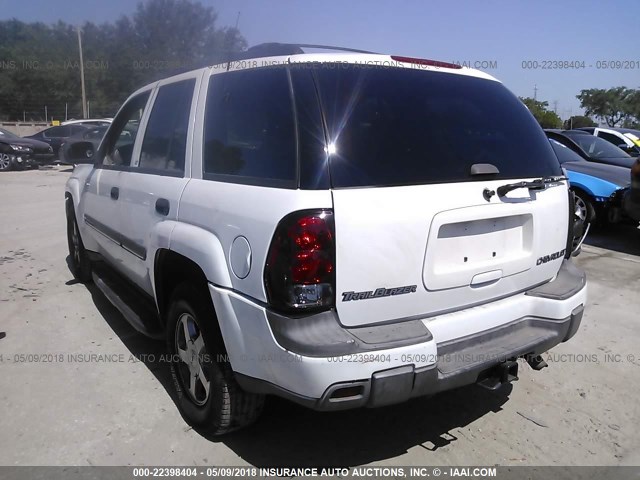 1GNDS13S522234793 - 2002 CHEVROLET TRAILBLAZER  WHITE photo 3