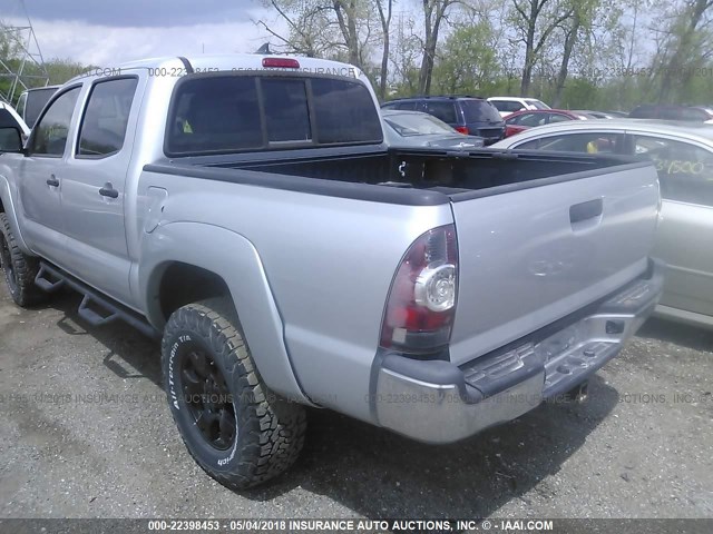 5TFLU4ENXCX045343 - 2012 TOYOTA TACOMA DOUBLE CAB SILVER photo 3