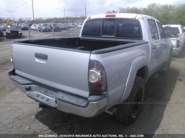 5TFLU4ENXCX045343 - 2012 TOYOTA TACOMA DOUBLE CAB SILVER photo 4