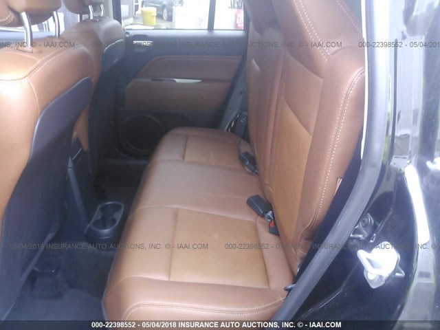 1C4NJDEB8GD745599 - 2016 JEEP COMPASS LATITUDE 黑色 照片 8