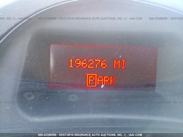 2G2WP552471137832 - 2007 PONTIAC GRAND PRIX ვერცხლისფერი ფოტო 7