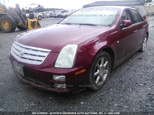 1G6DW677050168415 - 2005 CADILLAC STS RED photo 2