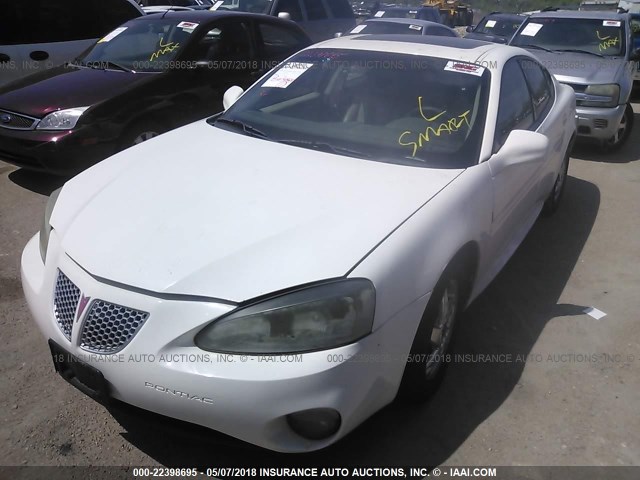 2G2WS522X41304919 - 2004 PONTIAC GRAND PRIX GT2 WHITE photo 2