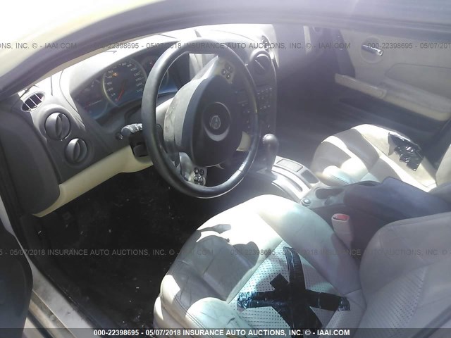 2G2WS522X41304919 - 2004 PONTIAC GRAND PRIX GT2 თეთრი ფოტო 5