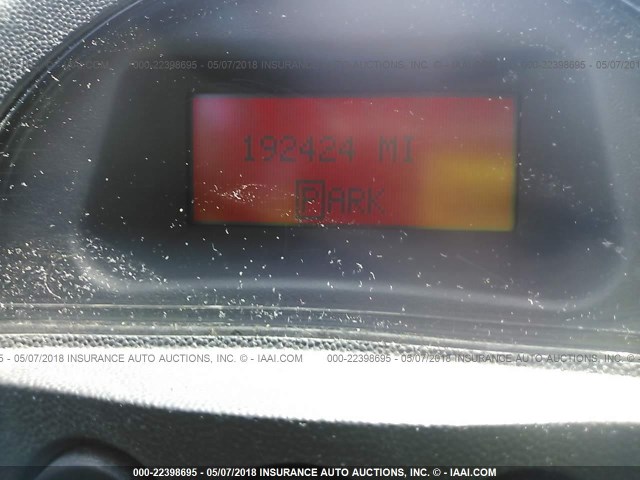 2G2WS522X41304919 - 2004 PONTIAC GRAND PRIX GT2 თეთრი ფოტო 7