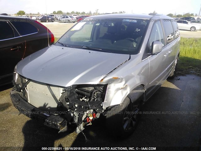 2C4RDGCG8HR783289 - 2017 DODGE GRAND CARAVAN SXT SILVER photo 2