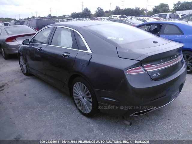 3LN6L5E9XHR642433 - 2017 LINCOLN MKZ RESERVE GRAY photo 3