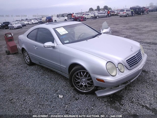 WDBLJ65G41F186058 - 2001 MERCEDES-BENZ CLK 320 SILVER photo 1