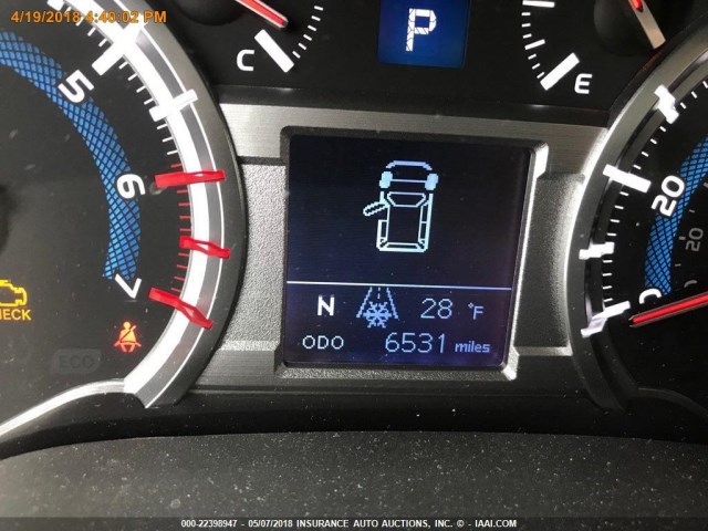 JTEBU5JR9J5534735 - 2018 TOYOTA 4RUNNER SR5 PREM/LTDL/TRAIL/TRD Szary zdjęcie 13