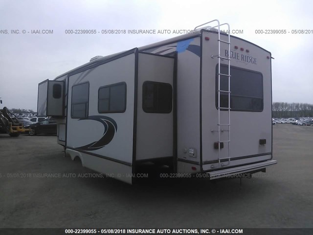 4X4FBLG21AG096494 - 2010 FOREST RIVER 3124 FIFTH WHEEL  WHITE photo 3