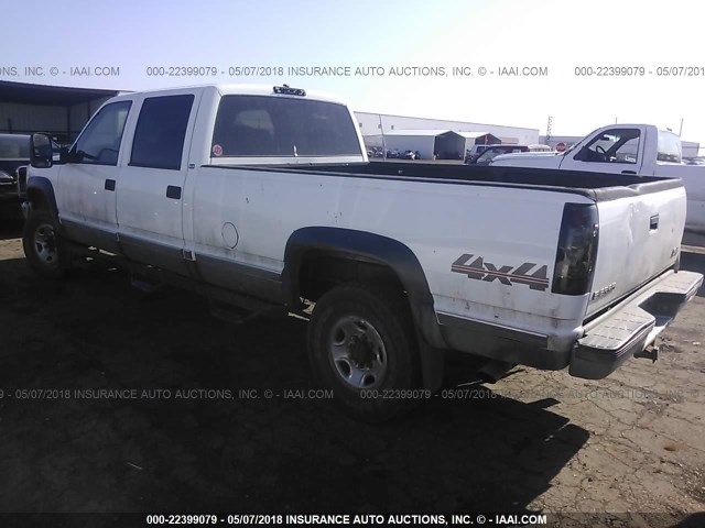 1GTHK33J1YF489892 - 2000 GMC SIERRA K3500 WHITE photo 3