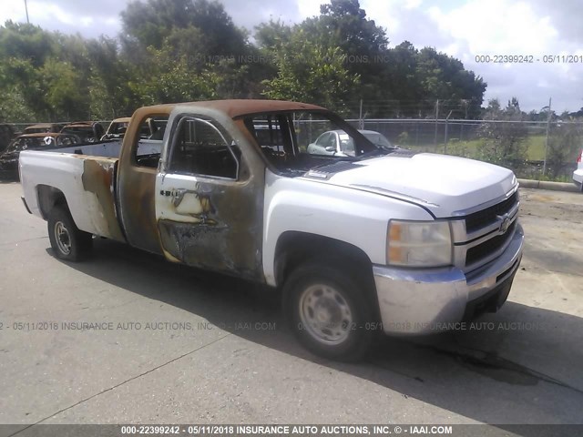 1GCHC49K99E125875 - 2009 CHEVROLET SILVERADO C2500 HEAVY DUTY WHITE photo 1