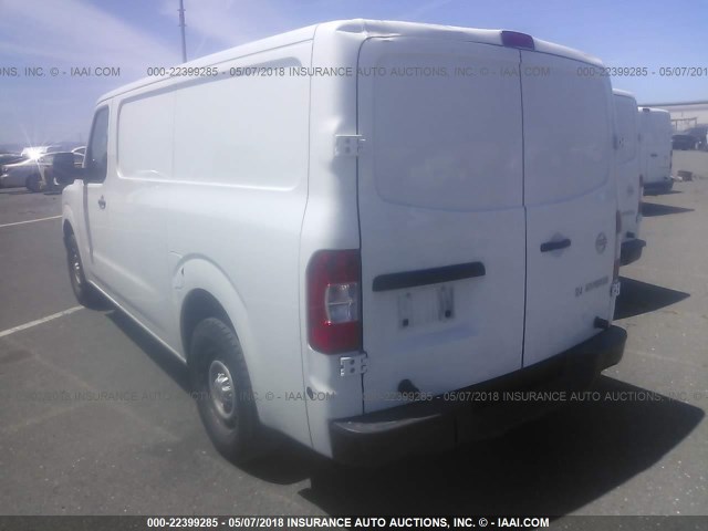 1N6BF0KM8GN810056 - 2016 NISSAN NV WHITE photo 3