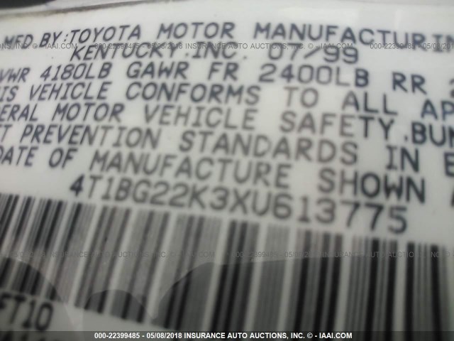 4T1BG22K3XU613775 - 1999 TOYOTA CAMRY CE/LE/XLE თეთრი ფოტო 9