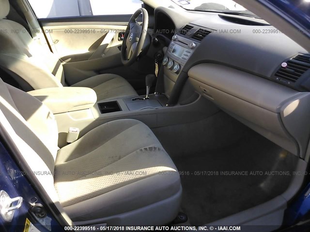 4T1BE46K67U063239 - 2007 TOYOTA CAMRY NEW GENERAT CE/LE/XLE/SE BLUE photo 5