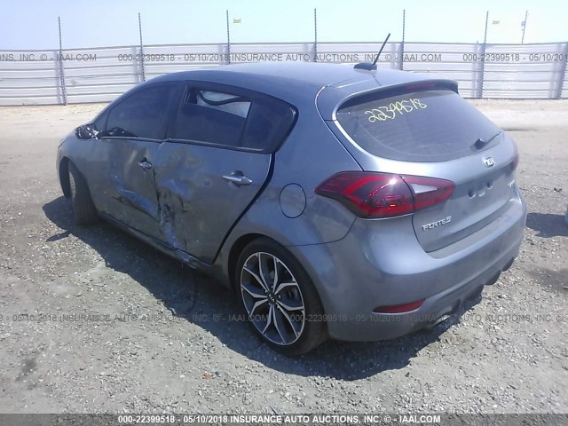 3KPFN5A31JE192636 - 2018 KIA FORTE EX/SX GRAY photo 3