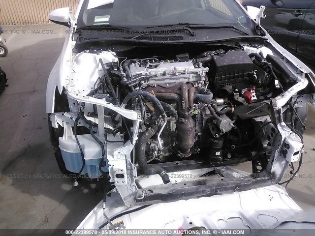 4T1BF1FK9GU131075 - 2016 TOYOTA CAMRY LE/XLE/SE/XSE WHITE photo 6