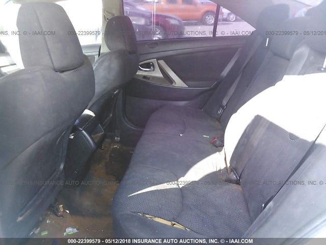 4T1BF3EK1AU507935 - 2010 TOYOTA CAMRY SE/LE/XLE SILVER photo 8