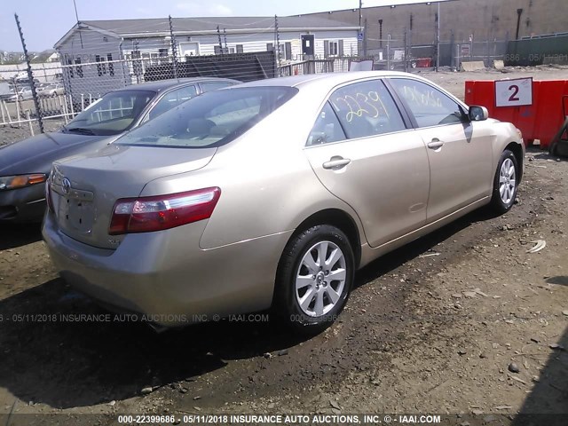 4T1BE46K19U263576 - 2009 TOYOTA CAMRY SE/LE/XLE ოქროსფერი ფოტო 4