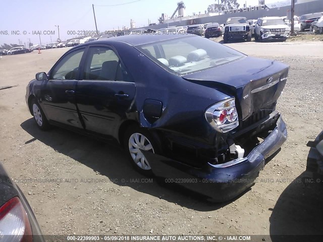 4T1BE32K45U009225 - 2005 TOYOTA CAMRY LE/XLE/SE ლურჯი ფოტო 3