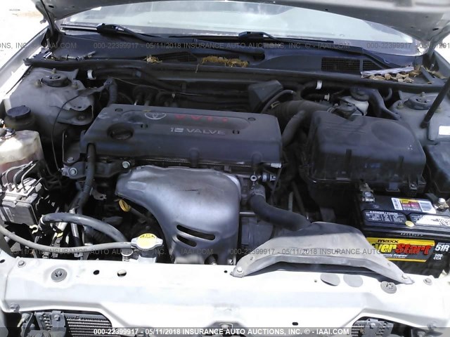 4T1BE32K95U974419 - 2005 TOYOTA CAMRY LE/XLE/SE ვერცხლისფერი ფოტო 10