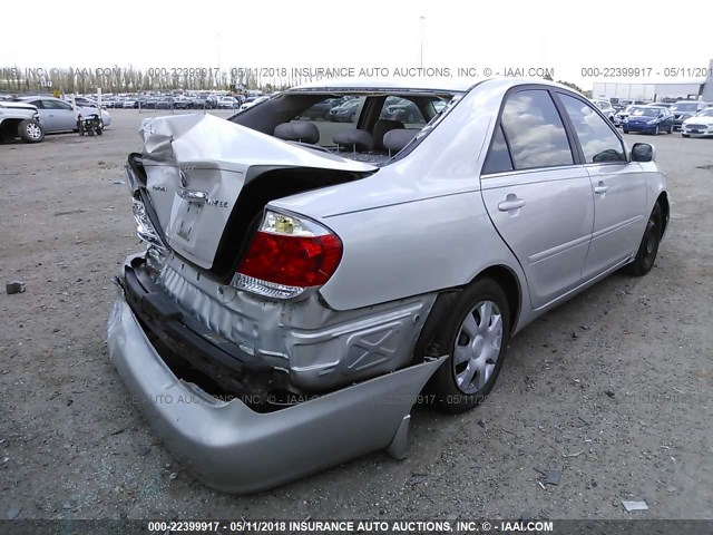 4T1BE32K95U974419 - 2005 TOYOTA CAMRY LE/XLE/SE ვერცხლისფერი ფოტო 4