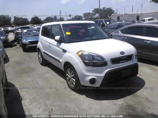 KNDJT2A68C7364172 - 2012 KIA SOUL +/!/SPORT WHITE photo 1