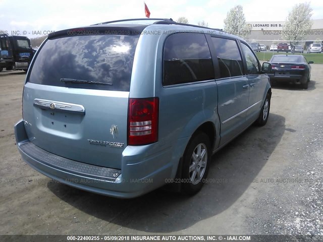 2A4RR8DX2AR392919 - 2010 CHRYSLER TOWN & COUNTRY TOURING PLUS Light Blue photo 4
