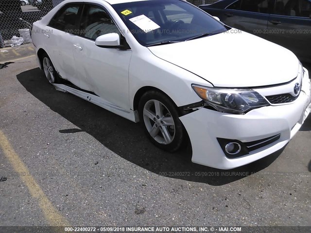 4T1BF1FK9EU729079 - 2014 TOYOTA CAMRY L/SE/LE/XLE 白色 照片 6