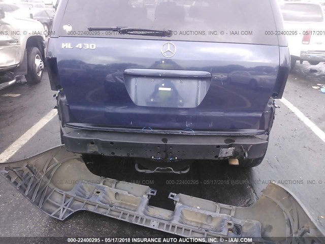 4JGAB72E6XA124323 - 1999 MERCEDES-BENZ ML 430 深蓝色 照片 6