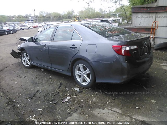 4T1BF1FK4DU276150 - 2013 TOYOTA CAMRY L/SE/LE/XLE Boz foto 3