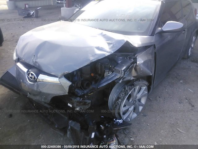 KMHTC6AD9GU262686 - 2016 HYUNDAI VELOSTER SILVER photo 6