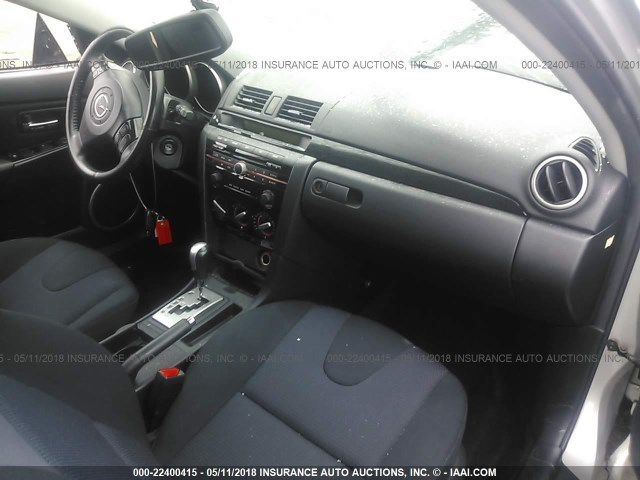 JM1BK344981146047 - 2008 MAZDA 3 HATCHBACK SILVER photo 5