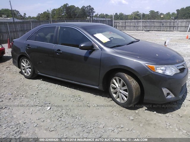 4T4BF1FK3DR277781 - 2013 TOYOTA CAMRY L/SE/LE/XLE 灰色 照片 1