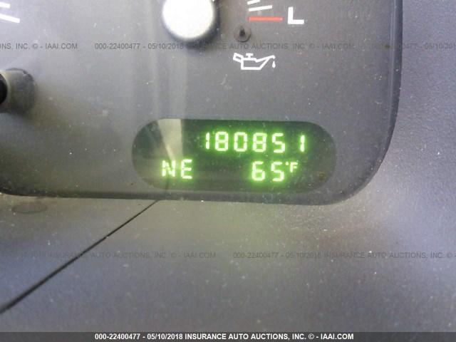 1FMRU15W13LB96821 - 2003 FORD EXPEDITION XLT ნაცრისფერი ფოტო 7