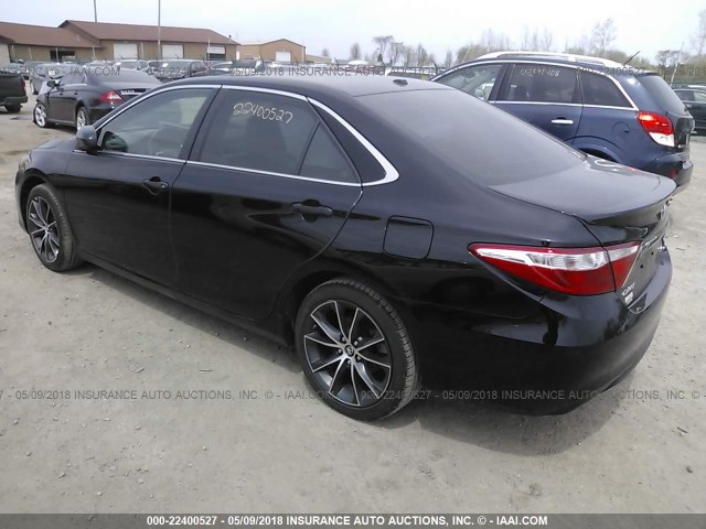 4T1BF1FK8FU052401 - 2015 TOYOTA CAMRY LE/XLE/SE/XSE BLACK photo 3