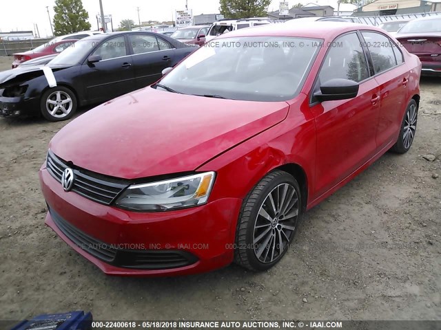 3VW1K7AJ2EM277099 - 2014 VOLKSWAGEN JETTA S RED photo 2