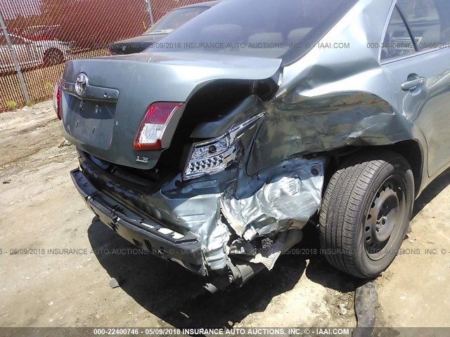 4T1BF3EK5BU714572 - 2011 TOYOTA CAMRY SE/LE/XLE GREEN photo 6