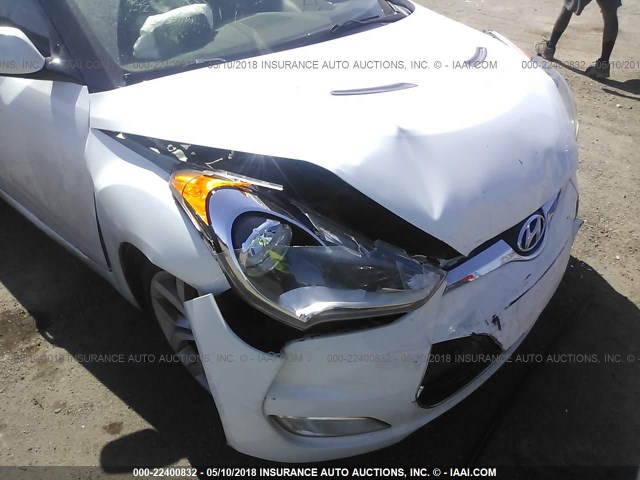 KMHTC6AD3DU123665 - 2013 HYUNDAI VELOSTER WHITE photo 6