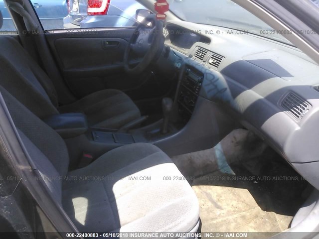 4T1BG22K41U830792 - 2001 TOYOTA CAMRY CE/LE/XLE 黑色 照片 5