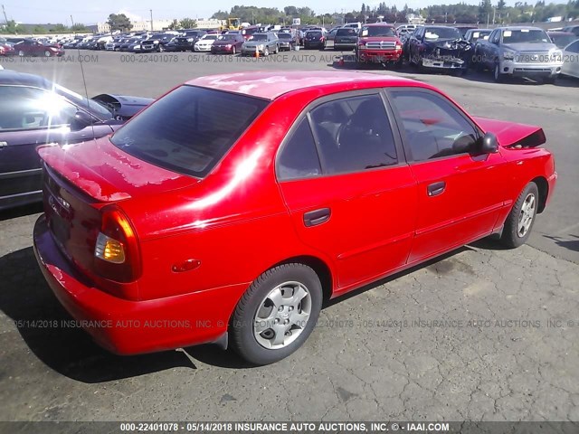 KMHCG45G5YU052908 - 2000 HYUNDAI ACCENT GL RED photo 4