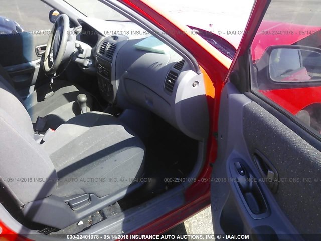 KMHCG45G5YU052908 - 2000 HYUNDAI ACCENT GL RED photo 5