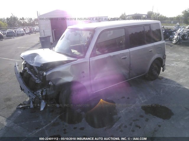 JTLKT324064053921 - 2006 TOYOTA SCION XB SILVER photo 2