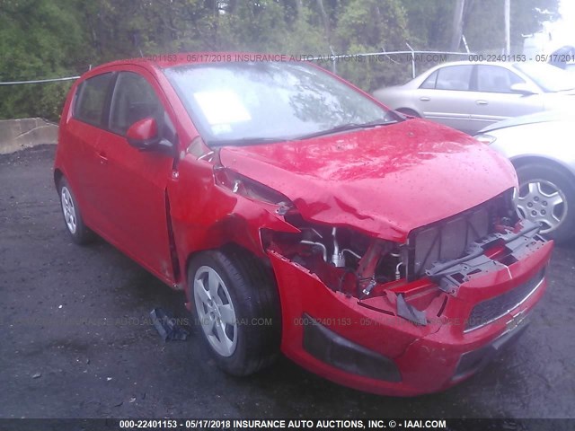 1G1JA6SG2D4191152 - 2013 CHEVROLET SONIC LS 红色 照片 6