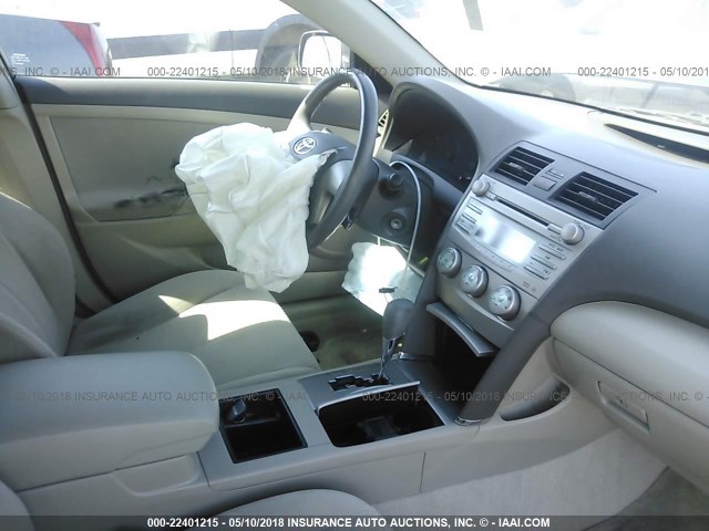 4T1BE46K99U354644 - 2009 TOYOTA CAMRY SE/LE/XLE 灰色 照片 5