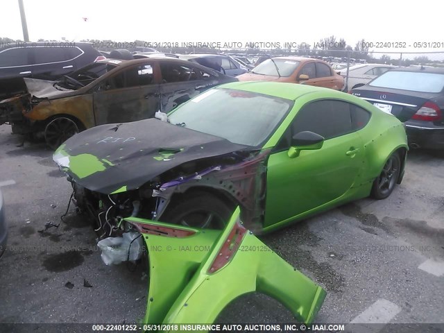 JF1ZNAA18D1712347 - 2013 TOYOTA SCION FR-S GREEN photo 2