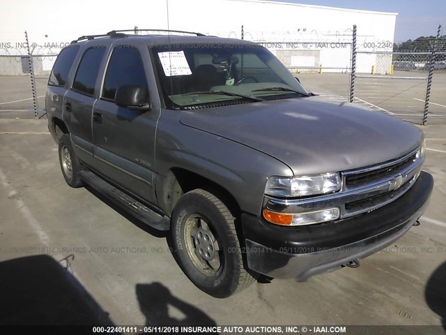 1GNEC13ZX2J340032 - 2002 CHEVROLET TAHOE C1500 BEIGE photo 1