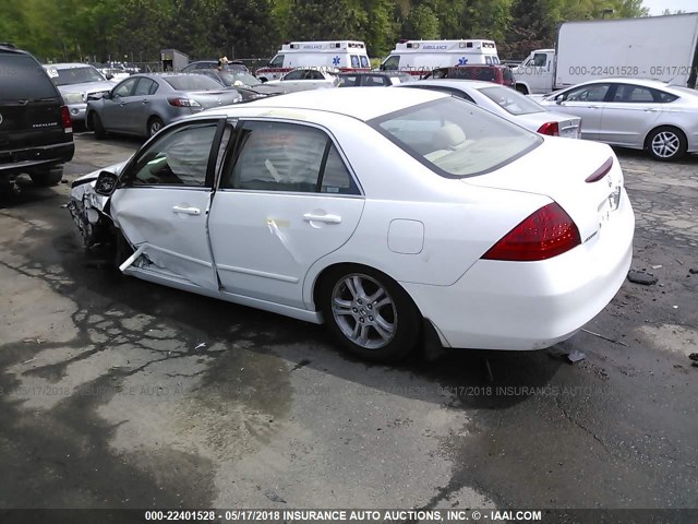 1HGCM56796A152396 - 2006 HONDA ACCORD EX WHITE photo 3