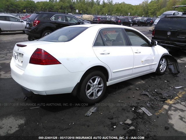 1HGCM56796A152396 - 2006 HONDA ACCORD EX WHITE photo 4